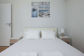 Panormou Modern Elegant 3 Bd Balcony Apt