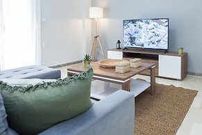 Panormou Modern Elegant 3 Bd Balcony Apt