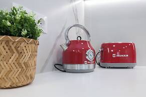 Panormou Modern Elegant 3 Bd Balcony Apt