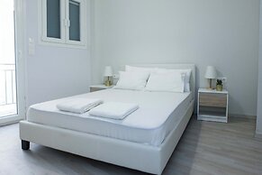 Panormou Modern Elegant 3 Bd Balcony Apt