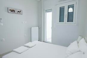 Panormou Modern Elegant 3 Bd Balcony Apt