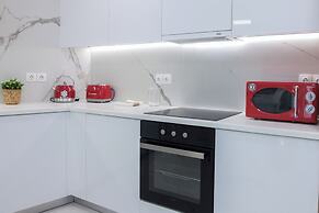 Panormou Modern Elegant 3 Bd Balcony Apt