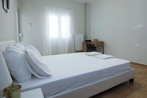 Panormou Modern Elegant 3 Bd Balcony Apt