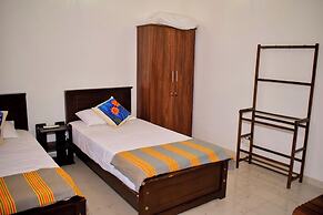 Rooftop Garden - 3 Bedrooms - Parking - 10minbeach