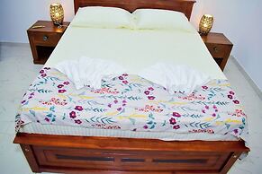 Rooftop Garden - 3 Bedrooms - Parking - 10minbeach