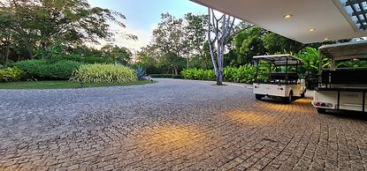 Tambuli Tower C Unit 5D