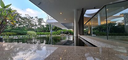 Tambuli Tower C Unit 5D