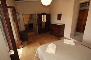 Olive House by Frangki