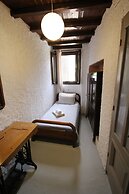 Olive House by Frangki