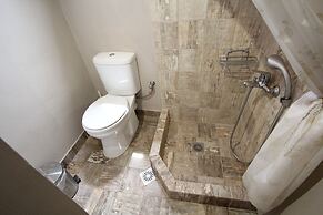 Olive House by Frangki