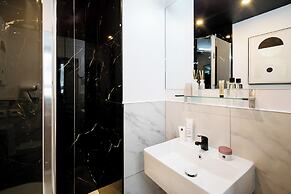 WS Tour Eiffel - Laos