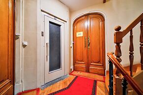 WS Tour Eiffel - Laos