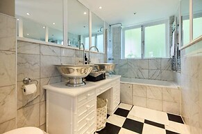 The Chelsea Retreat - Outstanding 5bdr House With Garden