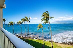 Royal Mauian, #607 2 Bedroom Condo by RedAwning