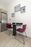 Modern Apartment in Thiseio with Balcony