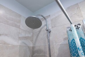 Fresh Spacious Studio Ampelokipoi Metro