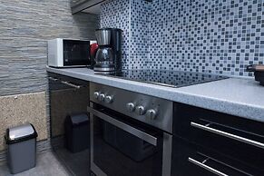 Fresh Spacious Studio Ampelokipoi Metro