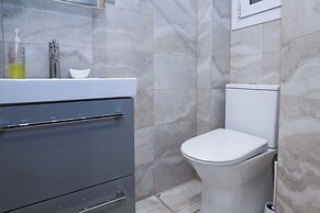 Fresh Spacious Studio Ampelokipoi Metro