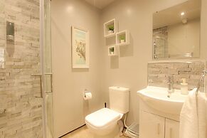 The Ironworks Aparthotel