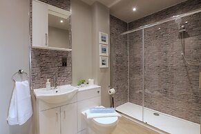 The Ironworks Aparthotel