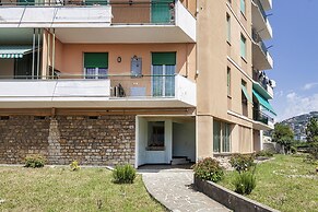 Sturla Apartment With Balcony by Wonderful Italy