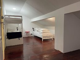 Owls Hostel Ildefonso