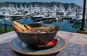 Marbella 6C 3 bed 3 1 2 Bath Ocean View