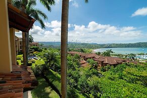 Marbella 6C 3 bed 3 1 2 Bath Ocean View