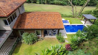 - Casa Forest 4 Bdrm Private Pool Family