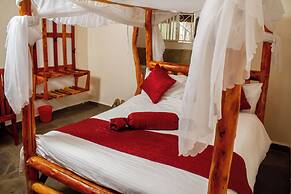 Hillstone Safari Lodge