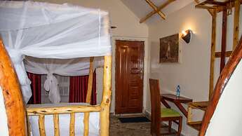 Hillstone Safari Lodge