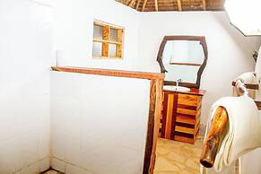 Hillstone Safari Lodge