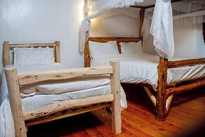 Hillstone Safari Lodge