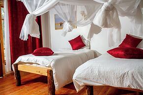 Hillstone Safari Lodge