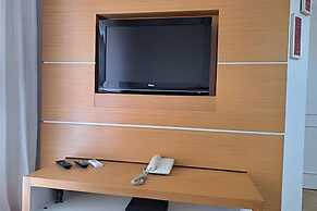 Get a Flat 94B Impecável - Berrini SP