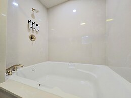 Dennen's Victorian Farmhouse