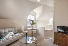 Dennen's Victorian Farmhouse