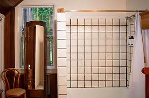 Dennen's Victorian Farmhouse