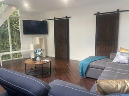 LF Jungle Retreat