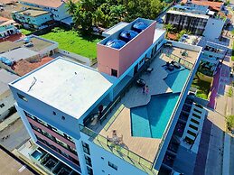 Flat com Ofurô 13 by La Playa