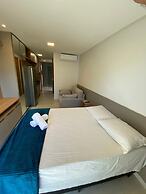 Flat com Ofurô 13 by La Playa