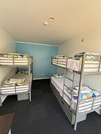 Palm Tree Lodge & Backpackers