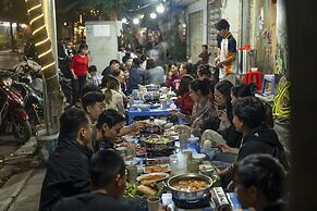 Modena by Fraser Vĩnh Yên