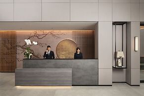 Modena by Fraser Vĩnh Yên