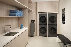 Modena by Fraser Vĩnh Yên