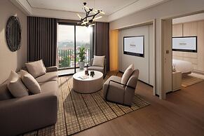 Modena by Fraser Vĩnh Yên