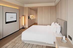 Modena by Fraser Vĩnh Yên