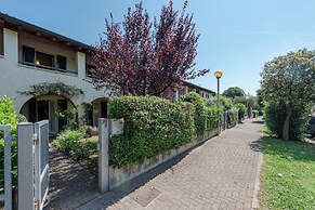 Marcy 3 Floors House-2km Lake