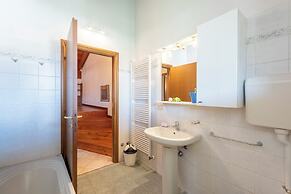 Marcy 3 Floors House-2km Lake