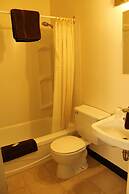 Outlook Motor Hotel